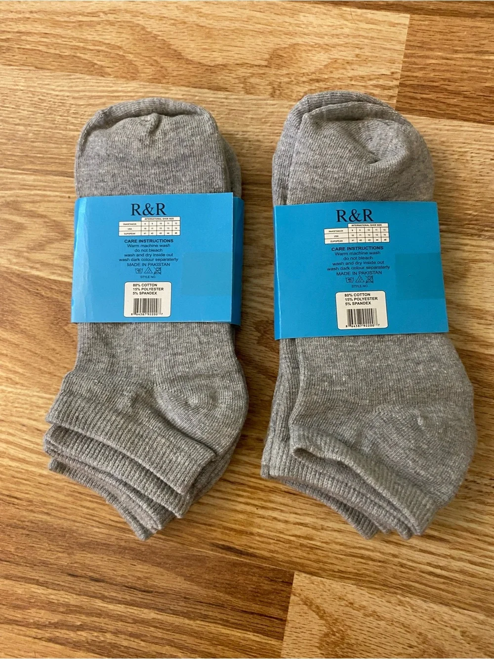 Men's Low-Cut Athletic Socks - Gray (6 Pair) 3 In Each Pack  NWT
